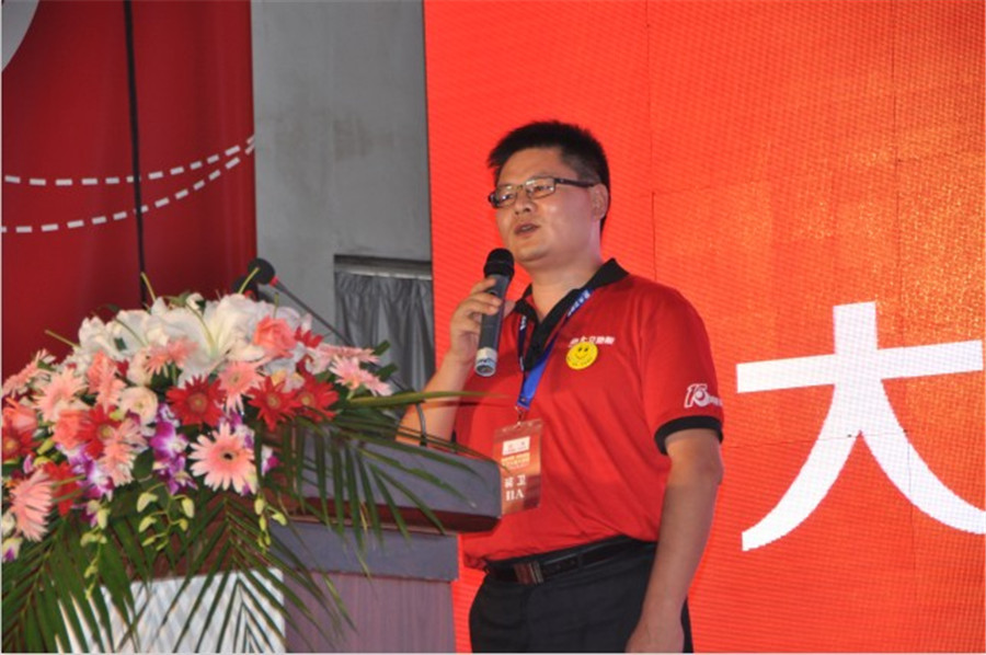 新浪家居 創(chuàng)業(yè)經(jīng)-對(duì)話 蔣衛(wèi)2.jpg